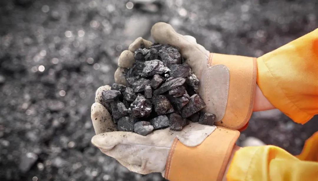 鐵礦牛市帶動海峽型散貨船進入價格高地