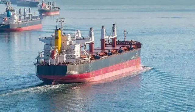 散貨船、油船和集裝箱船三大船型船價(jià)全線上漲，“囤船”開始了？