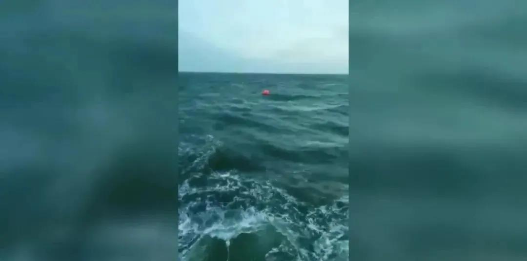 罰！一人落水情況危急，船只拒不營(yíng)救？！