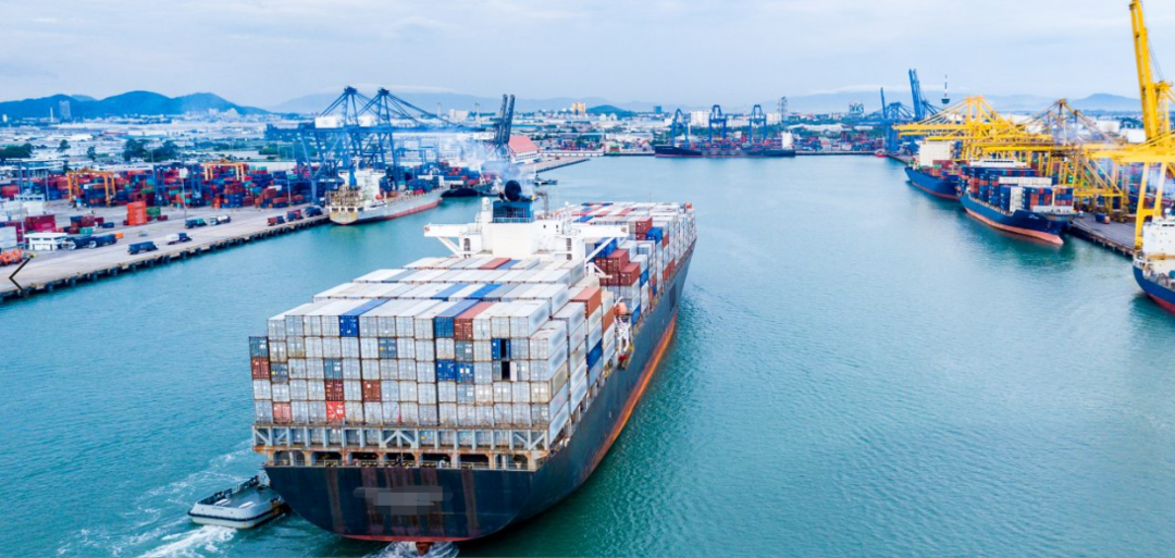 '船員換班再入'虎口'！海上被困人數(shù)激增,