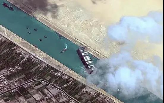 一拖再拖！“長(zhǎng)賜號(hào)”索賠案宣判再延期，船只繼續(xù)被扣