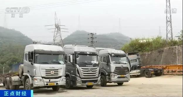 集裝箱車(chē)隊(duì)喊話多家船公司：運(yùn)價(jià)不上調(diào)將停工！