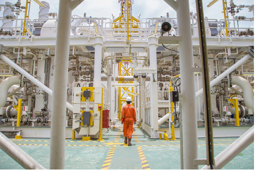 Drewry：留住年輕海員的關(guān)鍵是工資和晉升