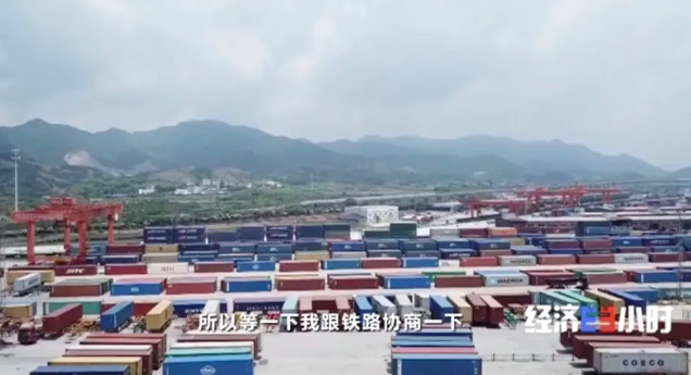 央視報(bào)道：一艙難求，需要搖號(hào)訂艙的中歐班列，為什么這么火？！