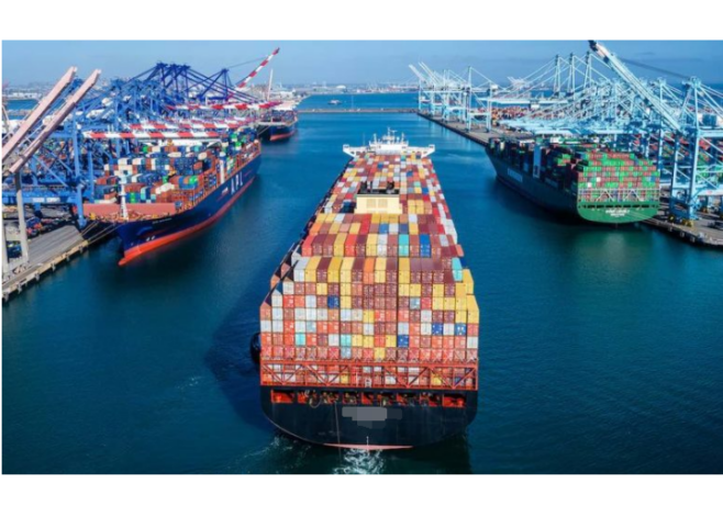 美加州港擁堵升級(jí)，船舶數(shù)量持續(xù)增加！...90艘、100艘、110艘....