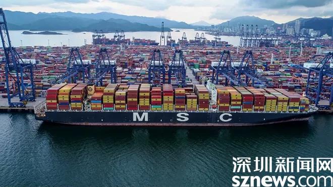 22,398標箱！鹽田國際創(chuàng)下中國單船作業(yè)量新紀錄