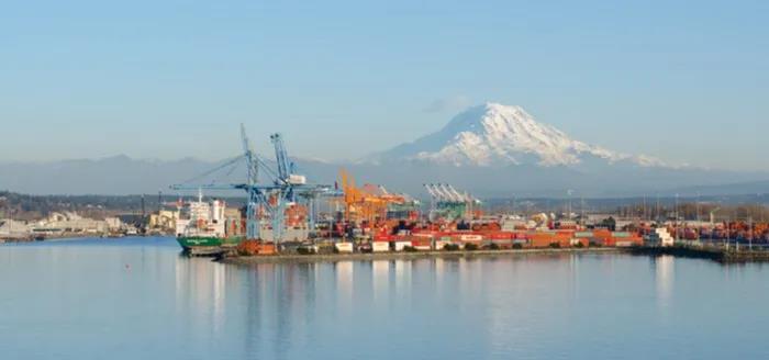 洛杉磯/長灘港擁堵加劇，船公司運力投放重返奧克蘭、塔科馬