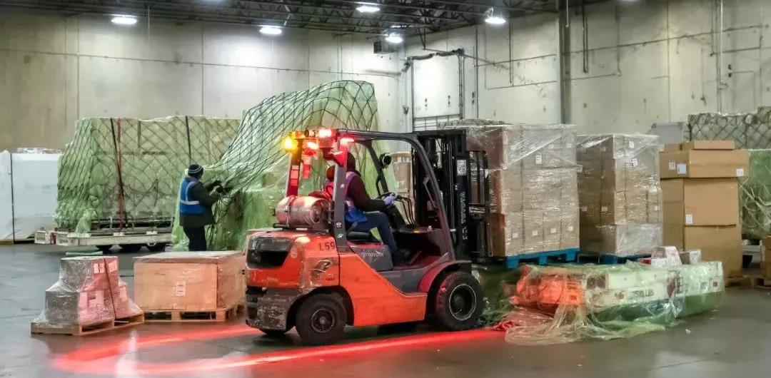 41艘！美西港口擁堵又創(chuàng)新紀(jì)錄，芝加哥奧黑爾機(jī)場(chǎng)貨物積壓長(zhǎng)達(dá)六周！