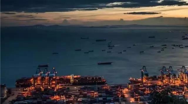 跑一趟賺一艘船！九大船司半年?duì)I收超1000億美元，凈利潤(rùn)已近去年2倍！