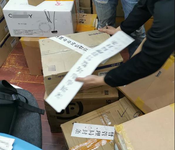 剛剛，華強(qiáng)北100多箱貨物被查封！價(jià)值超80萬(wàn)！