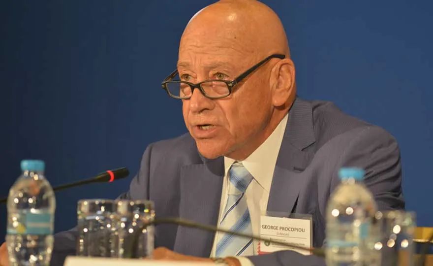 希臘大船東：歐盟對(duì)俄石油制裁，就是個(gè)笑話！