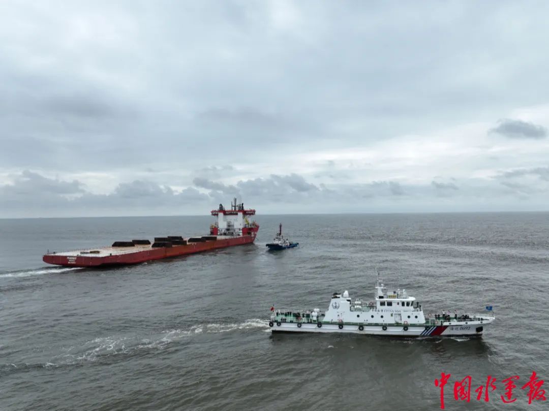 物資耗盡，8國(guó)26名船員被困船上...