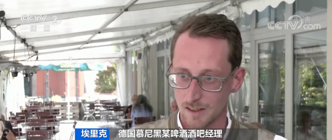 在國外，排隊半個月，都沒加上一箱油…