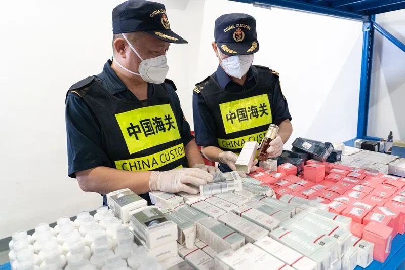 海關(guān)公布一批侵犯知識(shí)產(chǎn)權(quán)典型案例，上半年共扣留侵權(quán)嫌疑貨物4527萬件