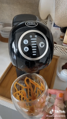 TikTok上的打工人內卷實錄，或成爆款助推器？！