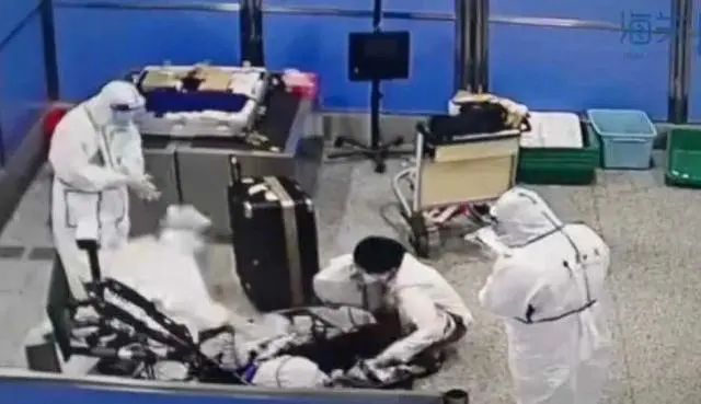 可怕！出貨的集裝箱運了一具女尸，從美國到中國......