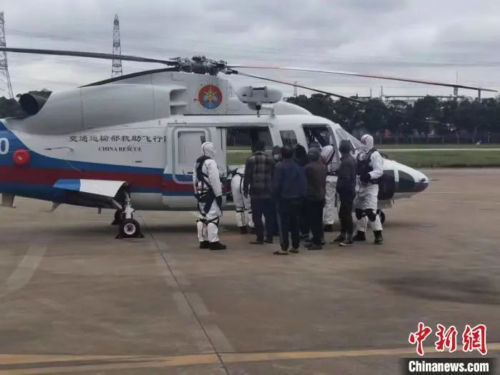 東海海域一船舶失火！7名船員被困！