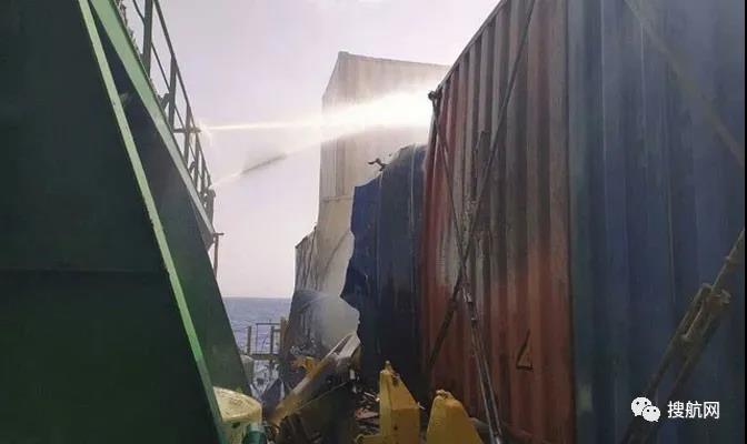 事故丨一艘集裝箱船發(fā)生碰撞曾掛靠寧波上海港；一箱船發(fā)生火災(zāi)；一箱船遭海盜襲擊貨物被搶！