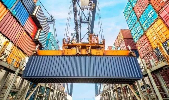 中國(guó)優(yōu)先！空箱返華利潤(rùn)高，集裝箱危機(jī)搖撼多國(guó)農(nóng)產(chǎn)品貿(mào)易