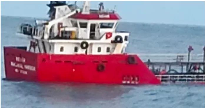 船只運毒遭攔截, 船員"自殺式"沉船毀證據(jù)！