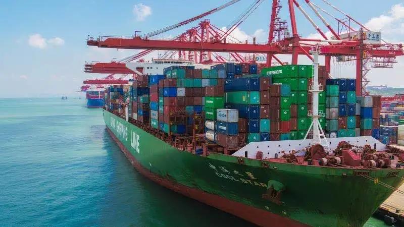 集裝箱熱背后的“經(jīng)濟(jì)密碼”