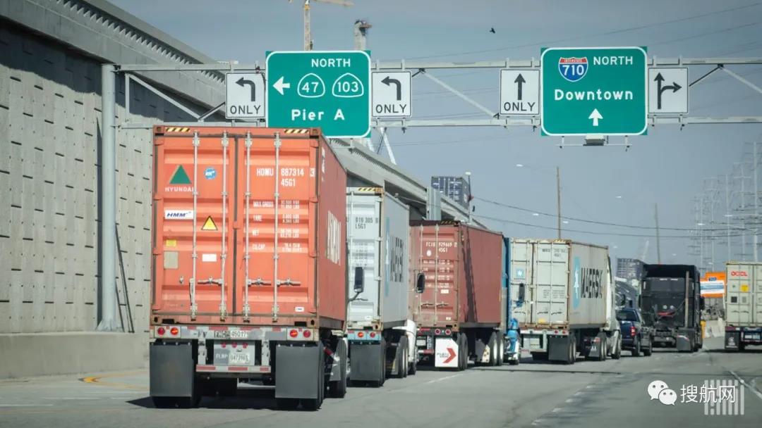 美國最大港新冠爆發(fā)700名碼頭工人感染，恐面臨關(guān)閉！洛杉磯港出臺獎勵新政改善擁堵
