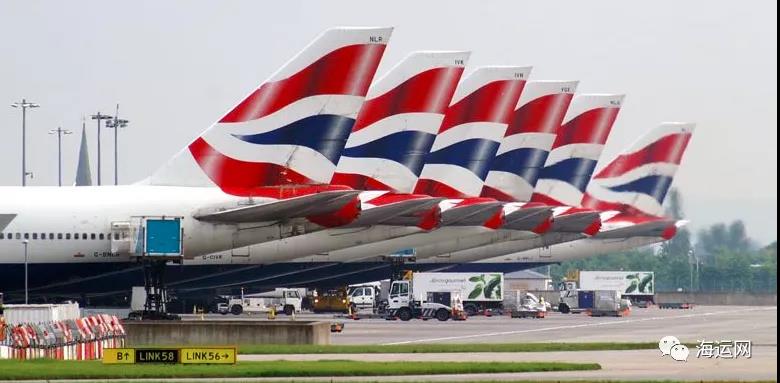 一夜之間封城，海陸空運(yùn)輸受阻！至少20國對其交通封鎖，貨物貿(mào)易受挫！