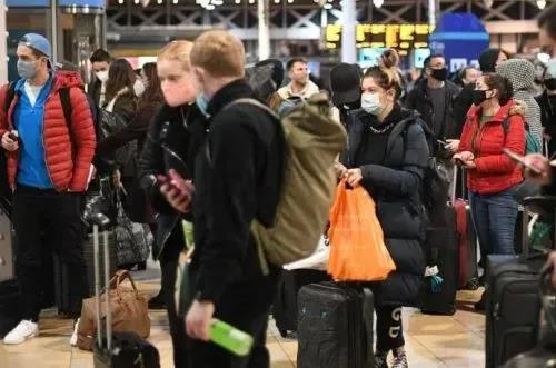 注意！新冠變種在英國失控！倫敦封城上演大逃離，多國緊急宣布措施：關(guān)閉邊境、停飛航班…