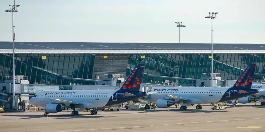 注意！新冠變種在英國失控！倫敦封城上演大逃離，多國緊急宣布措施：關(guān)閉邊境、停飛航班…