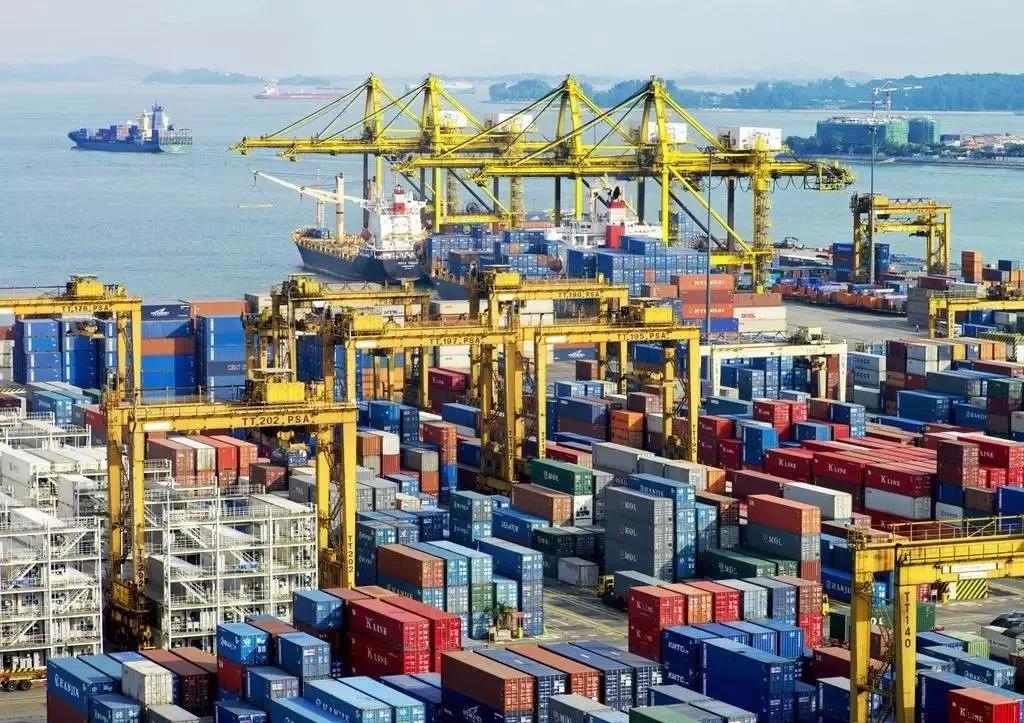 創(chuàng)紀(jì)錄！高運(yùn)價(jià)將持續(xù)到2月底，南美東運(yùn)價(jià)飆升213％，1月份報(bào)價(jià)已突破萬美元大關(guān)