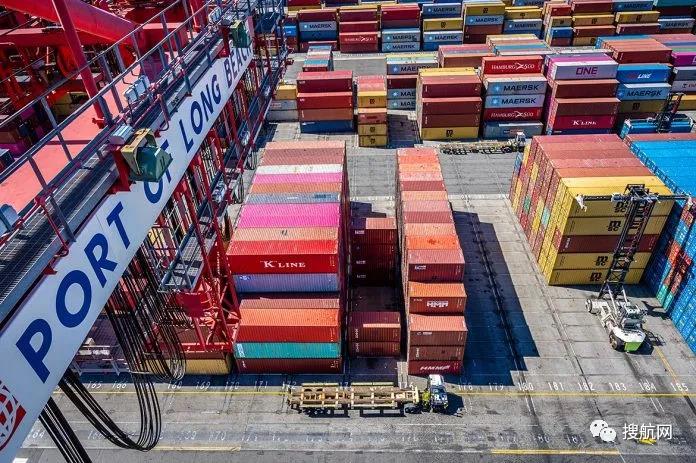 美國前10大港口集裝箱進口量飆升25％，疫情之下美國人狂掃中國貨