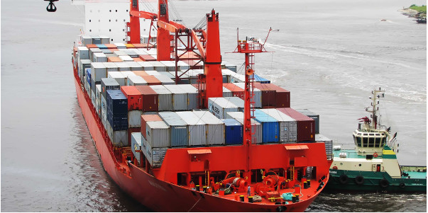 "立正！全體船員漲工資40% !" ... 為留住船員, 該國(guó)拼了