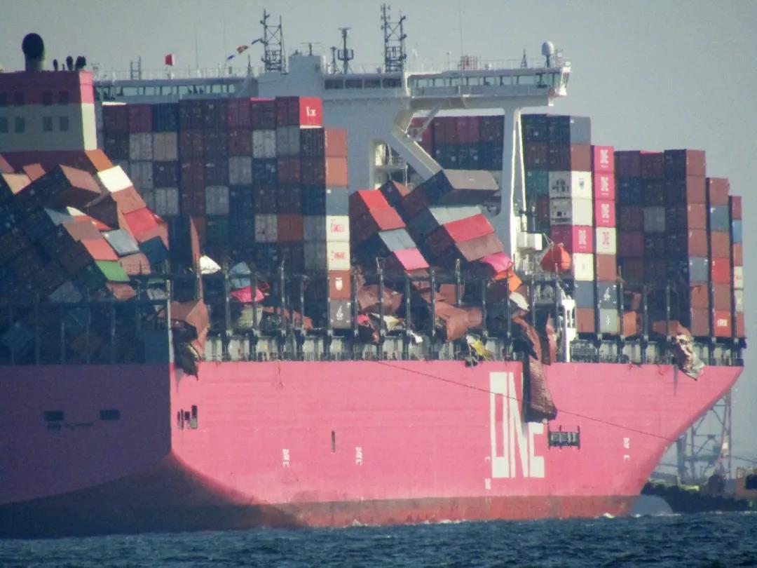 損失或達(dá)上億美元！ONE APUS抵達(dá)神戶港清點(diǎn)損失