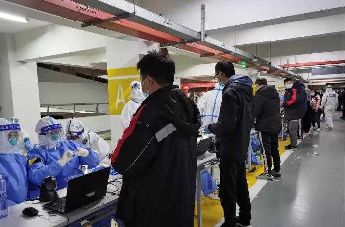 浦東機(jī)場(chǎng)相關(guān)確診增至7例，源頭聚焦在北美輸入航空集裝器，關(guān)注機(jī)場(chǎng)貨站最新提貨通知！