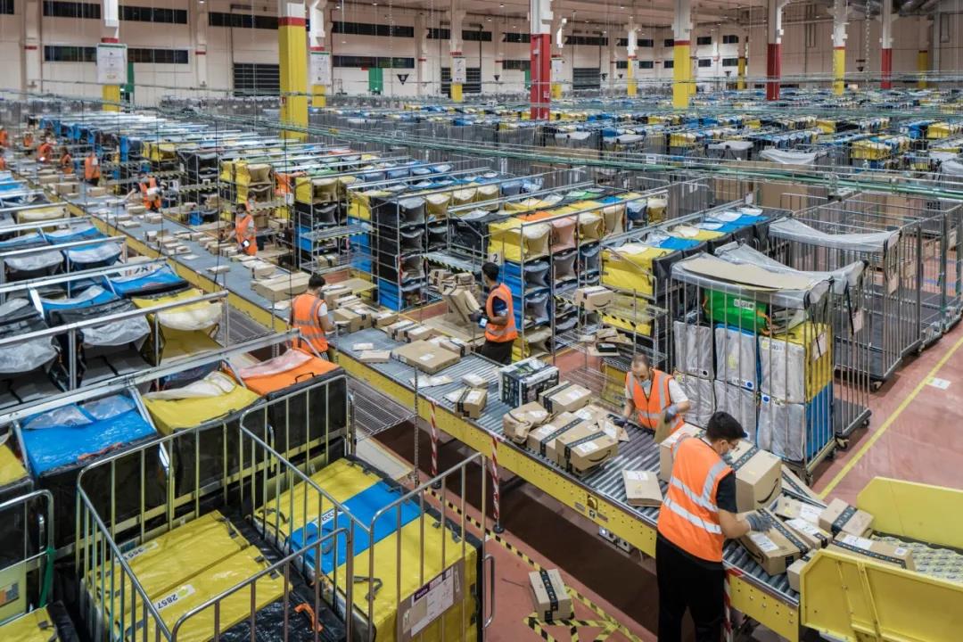 亞馬遜連發(fā)兩條新規(guī)，事關(guān)庫(kù)存與禁售，賣家當(dāng)心！