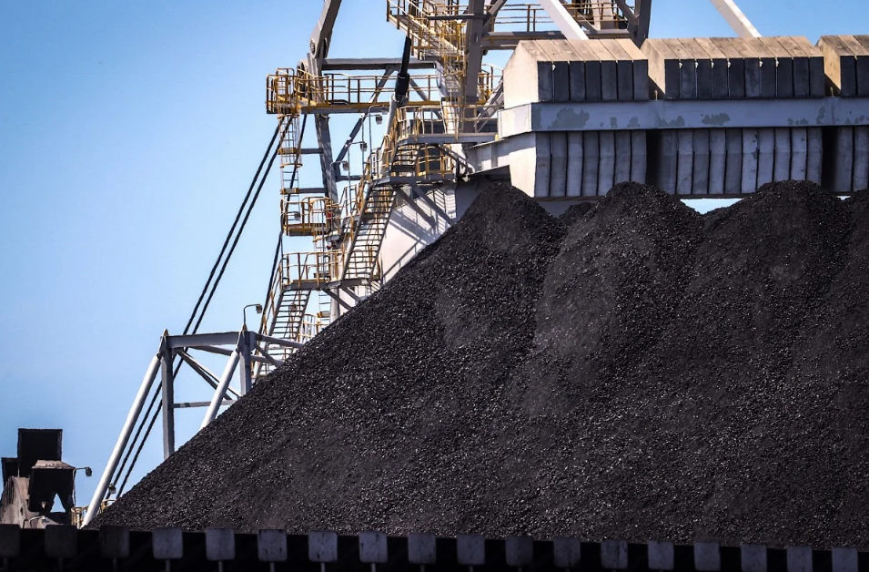 中澳貿易關系惡化！中國叫停澳洲煤炭進口，限制澳棉配額，鐵礦石進口明顯下降！